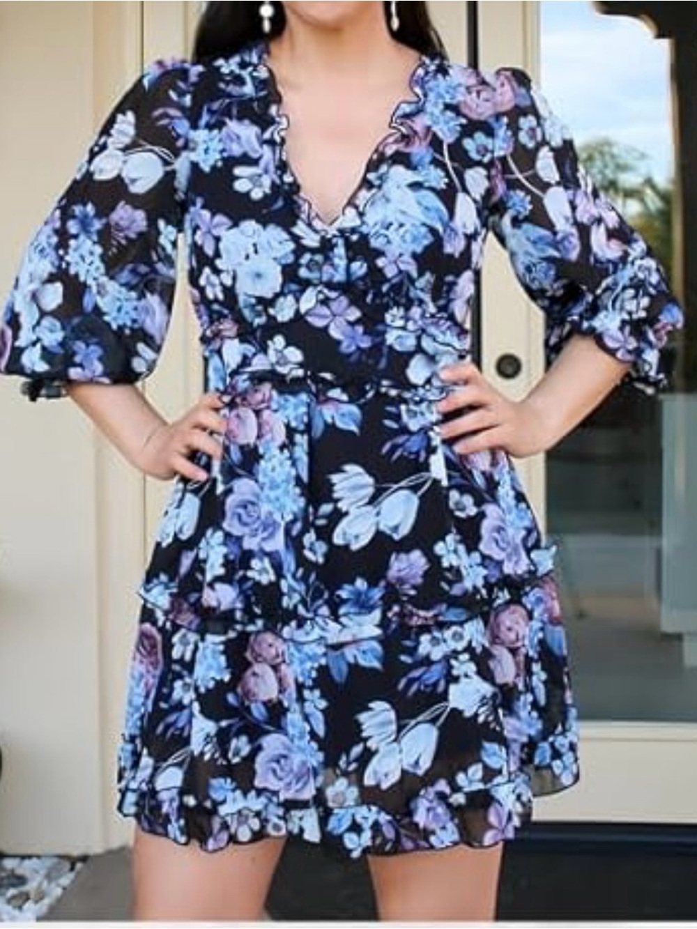 NWT. Floral Ruffle V-Neck Mini Dress